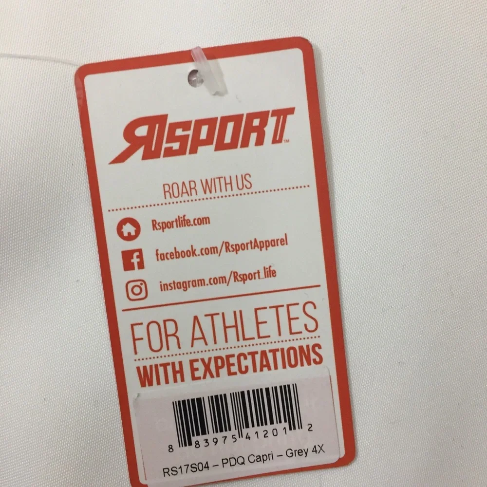 RSport Grey Capri leggings for Athena athletes 4x‎
